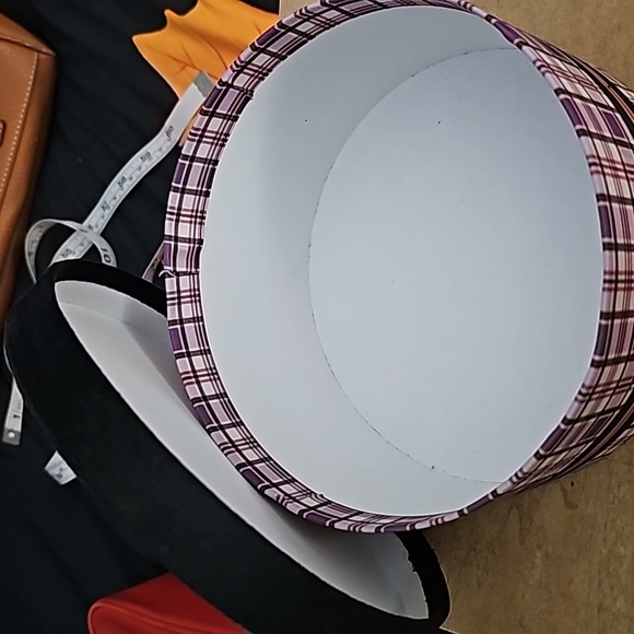 NWT Small Decorative Box - Picture 2 of 5